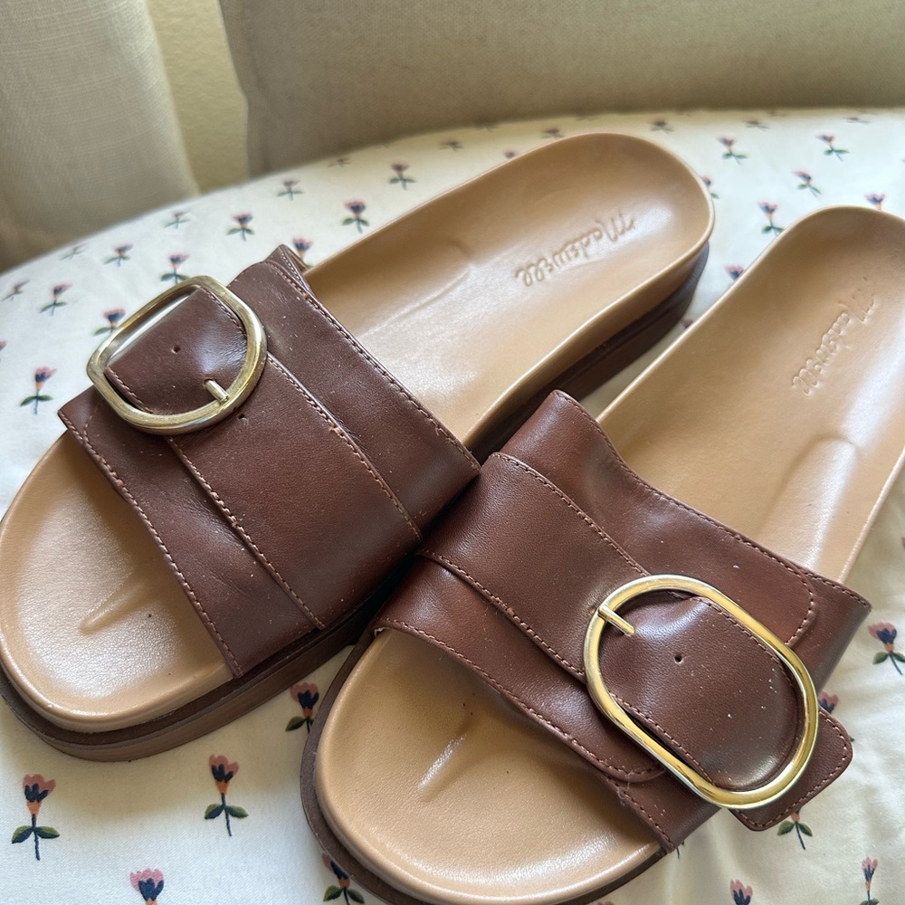 Madewell Brown Leather Sandals with Gold Buckle